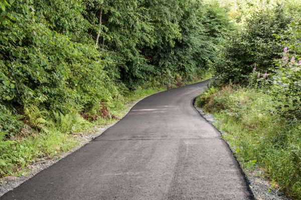 Asphalt Resealing in West Des Moines