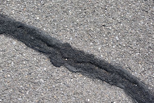 Cost of Driveway Crack Sealing in West Des Moines
