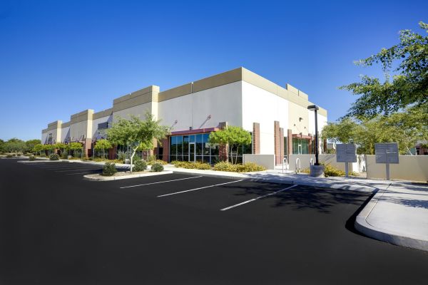 Parking Lot Sealing in West Des Moines