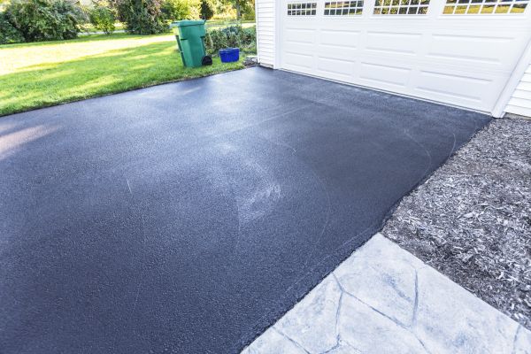 Cost of Pavement Sealcoating in West Des Moines